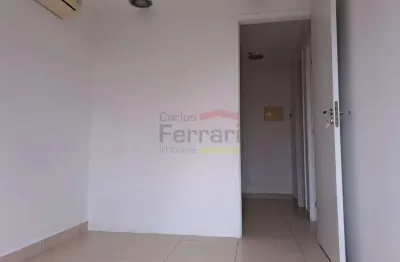 Sala comercial, a venda, metrô vergueiro, 01 sala, 02 banheiros, 01 vaga, varanda