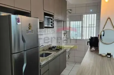 Apartamento na vila guilherme, piso térreo com 2 dormitórios e 1 vaga.