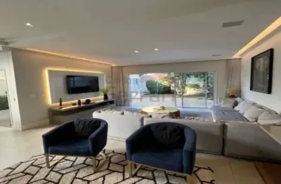 Casa à venda com 385m², 4 quartos , 3 suítes  e 3 vagas  com edícula no jaçanã