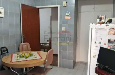 Apartamento no jardim são paulo com 1 dormitório, possui 1 vaga de garagem