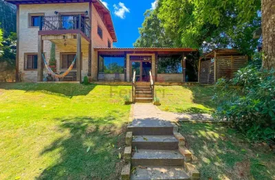 Seu refúgio exclusivo na zona norte. natureza e espaço a minutos da cidade.