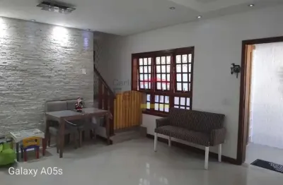 Casa  03 quartos em condomínio fechado horto florestal-  ( vila rosa)