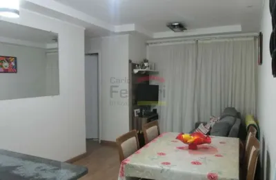 Apartamento com 2 dormitórios, sala, cozinha americana, 1 vaga de garagem