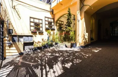 Sobrado comercial 358 m² rua conselheiro moreira de barros 10 salas  6 banheiros