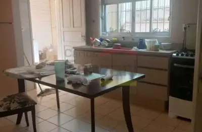 Excelente imóvel à venda - sobrado com 3 quartos e 2 banheiros