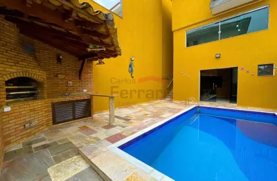 Casa assobradada no tremembé com piscina e salão de festa