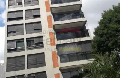 Magnifico apartamento um por andar na melhor localização da água fria. quatro dormitórios