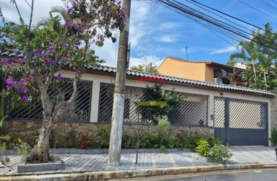 Casa térrea no jardim guapira, com 3 quartos, 3 vagas, em rua fechada