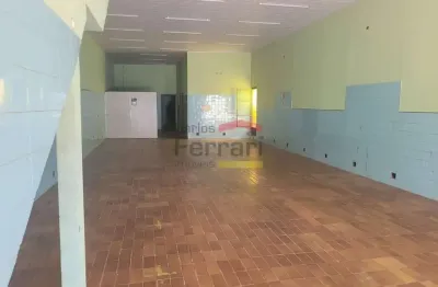 Imóvel comercial de 280m2 em santana, avenida movimentada, estacionamento para 2 veículos.
