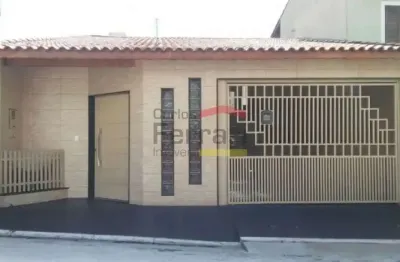 Casa térrea no tremembé 2 dorms. / 1 suíte/ 3 vagas