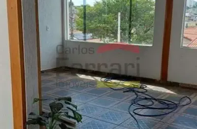 Sobrado no residencial santa terezinha com 3 dormitórios, sendo 2 suítes 2 vagas de garagem