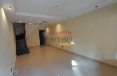 Casa para locação na água fria com 126m², 2 dormitórios e 3 vagas cobertas - excelente localização!