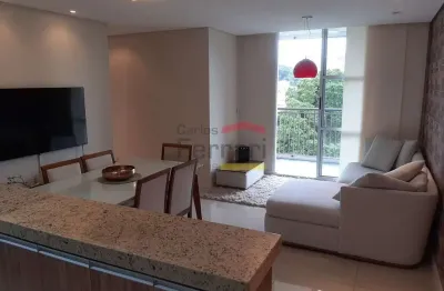 Apartamento na freguesia de 72m² com 3 dormitórios, repleto de armários, varanda e 1 vaga.