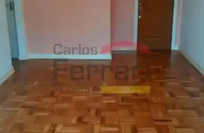 Apartamento com 3 quartos para alugar na Rua Tenente Pena, 253, Bom Retiro, São Paulo