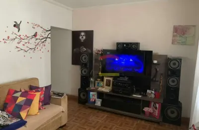 Casa térrea na vila gustavo à 1,2km do metrô tucuruvi