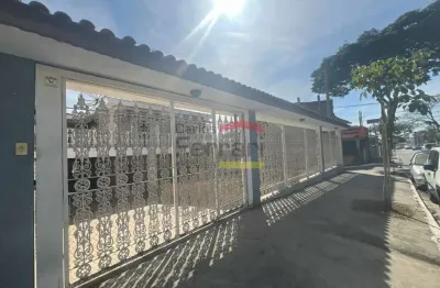 Excelente sobrado com 4 dormitórios 1 suíte 6 vagas.