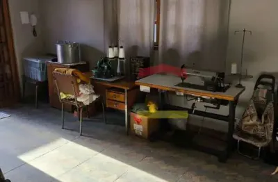 Casa térrea, a venda, vila dionisia ( zona norte )  03 dormitórios, 04 vagas, varanda