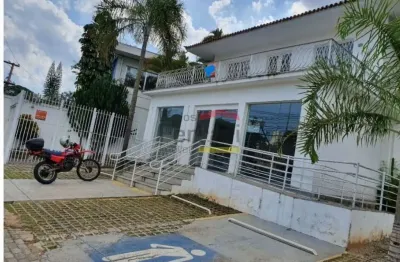 Casa comercial para alugar na Praça Charles Miller, 14, Pacaembu, São Paulo