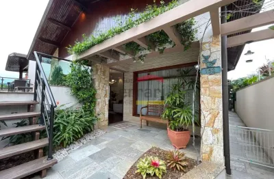 Casa em rua sem saída com vista para a serra da cantareira, 4 dormitórios, sendo 2 suítes
