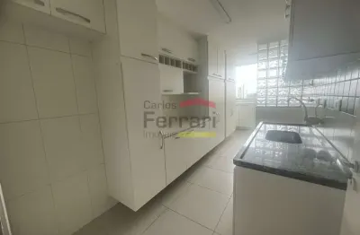 Apartamento à venda no barro branco região arborizada. 3 dormitórios, andar alto e condomínio lazer