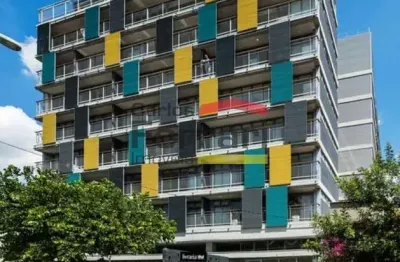 Apartamento mobiliado para locação, 132m², 2 vagas, lazer, piscina, ao lado do metrô vila madalena