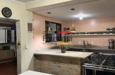 Sobrado à venda no parque mandaqui - 3 suítes e 2 vagas de garagem