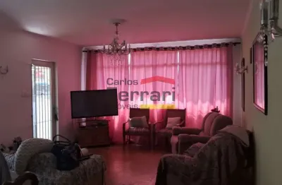 Casa em excelente localizaçao  na av jaçan  ao lado do supermercado sonda