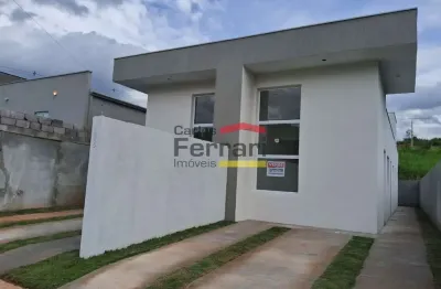 Vende casa de 2 quartos com suíte no residencial florada raíze