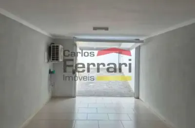 Sobrado à venda na água fria, excelente acabamento, 3 suítes, ar condicionado e 4 vagas.