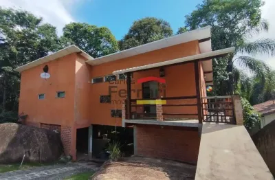 Sobrado em mairiporã - avarandada- 200m² - 3 dormitórios,  1 suíte, 5 vagas