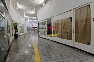 Loja térrea com 70m² e mezanino para locação - centro histórico de são paulo