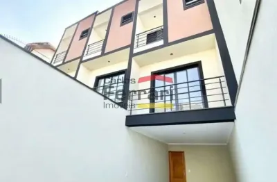 Sobrado novo no mandaqui com 3 suítes, varanda, área gourmet e fácil  acesso à av engenheiro