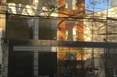 Prédio com 3 salas para alugar na Rua Henrique Schaumann, 730, Pinheiros, São Paulo