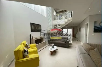 Casa à venda com 3 suítes e 8 vagas no condomínio reserva nova cantareira