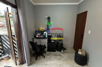 Kitnet / Stúdio para alugar na Rua Irmãos Pila, 599, Vila Mazzei, São Paulo