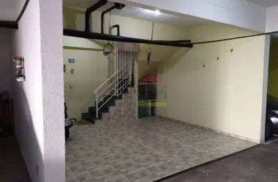 Casa em condomínio fechado com 3 quartos à venda na Rua Tanque Velho, 2222, Vila Nivi, São Paulo