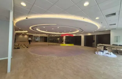 Galpão/Loja com 2.641m² para Locação | 50 vagas | Avenida Braz Leme - Santana