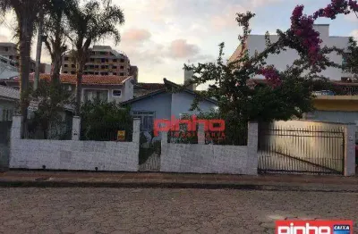 Casa com 3 dormitórios, 110 m² - venda por R$ 1.150.000,00 ou aluguel por R$ 3.594,83/mês - Abraão - Florianópolis/SC