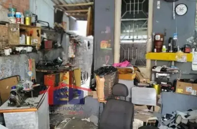 Terreno à venda na Avenida Dom Pedro I, Vila Osasco, Osasco