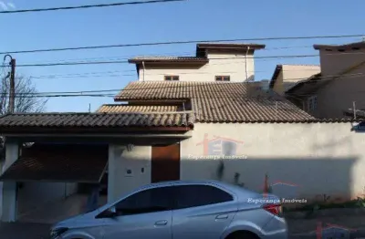 Casa com 4 quartos à venda na Rua Alfredo Belacosa, City Bussocaba, Osasco