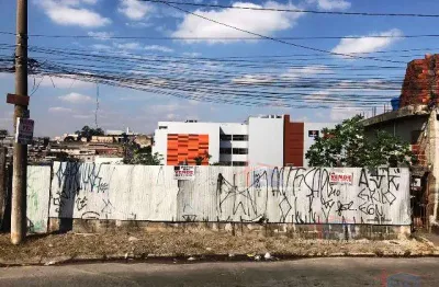 Terreno à venda na Rua Serra do Espinhaço, Jardim Planalto, Carapicuíba