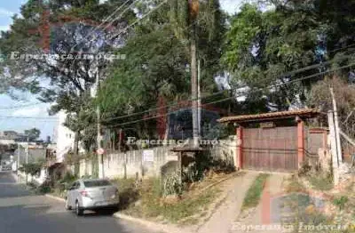 Terreno à venda na Estrada das Rosas, Santa Maria, Osasco