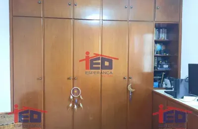 Casa com 3 quartos à venda na Rua Circular, Santo Antônio, Osasco