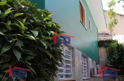 Casa com 3 quartos para alugar na Rua André Thomaz, Vila Campesina, Osasco