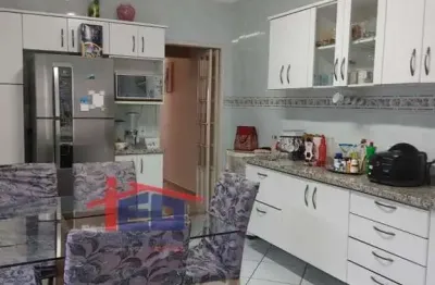Casa com 3 quartos à venda na Praça Dezenove de Fevereiro, Km 18, Osasco