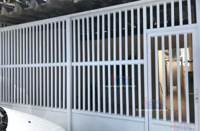 Casa com 3 quartos para alugar na Rua Antônio Gomes Heleno, Bela Vista, Osasco