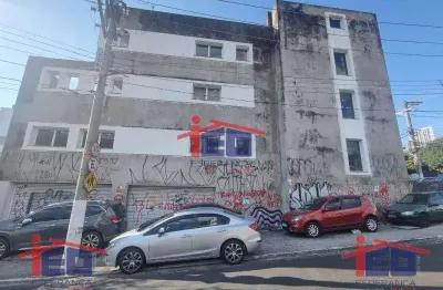 Casa comercial para alugar na Rua Natingui, Vila Madalena, São Paulo