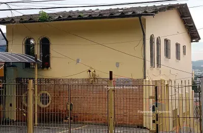 Casa comercial à venda na Rua Barcelona, Jaguaré, São Paulo