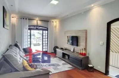 Casa com 3 quartos à venda na Rua Michael Kalinin, Bela Vista, Osasco