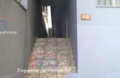 Casa com 2 quartos para alugar na Rua José Ermírio de Moraes, Santo Antônio, Osasco